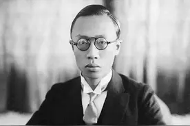 1950年溥仪册立清朝太子，溥仪作古后他在屋里哭了一整天图片