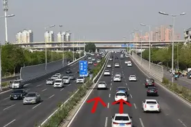 天津这个快速路堵点，有条捷径！图片
