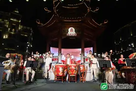 致敬“八一”建军节 丨“戏亭印象”上演经典潮剧剧目图片