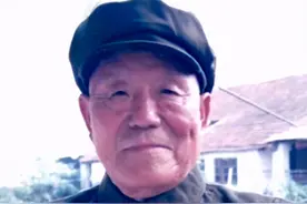 上甘岭特功八连连长李保成，率部灭敌千余人，曾半年获4次特等功图片
