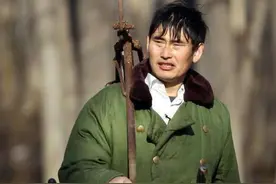 明星到底多有钱？48岁大衣哥年收入曝光，金额数目让全村人眼红图片