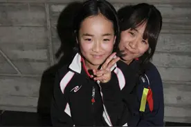 伊藤美诚母亲揭秘女儿从小“特训”经历 难怪她打球这么难以捉摸图片