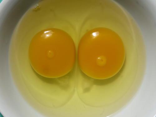 “土鸡蛋”和洋鸡蛋营养价值差不多？最大区别是这几种营养素