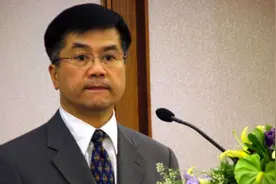 美国首位华裔州长骆家辉，任驻华大使对美忠心耿耿，对华态度强硬图片