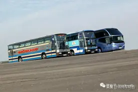 豪华客车常青树 尼奥普兰推出Cityliner 50周年铂金纪念版客车图片
