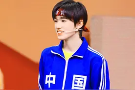 《王牌》新成员一期说几句话，只会傻笑当花瓶，他真的不适合综艺图片