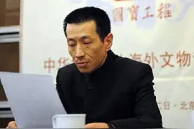 蔡铭超拍下2.7亿兽首，无偿归还给中国！事后得知：他赖账没付钱图片