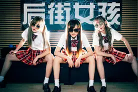 说说女装大佬图片