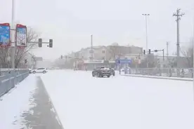 此刻！尚义首场大范围降雪持续中图片