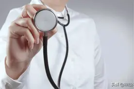 在家突发急性脑梗死，谨记三要三不要，方可得到最有效的治疗图片