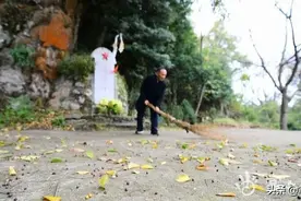 “云南好人”杜正云：祖孙三代守护红军墓83年图片