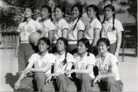 王昺：一群天津女知青在内蒙包头的“意外之喜”，可惜勃焉忽焉图片