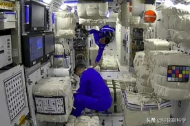 3名航天员每天要1650升氧气，执行180天任务所需的氧气从何而来？图片