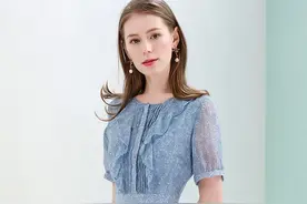 很仙的法国小众雪纺碎花连衣裙,设计感中长款夏季女装短袖裙子图片