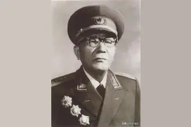 黄克诚：临终前不想浪费国家的钱财，拒绝治疗和用药，遗言令人泪目图片
