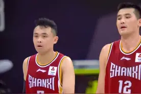 从全场0分到三分球11投8中，山西神投手爆发，单节15分神挡杀神图片