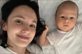 恭喜！55岁前港姐王爱伦升级做婆婆，名模儿媳产下高颜值混血男婴图片