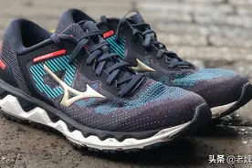 亚瑟士老乡，实力堪比“四大跑鞋”，可惜认识美津浓的人太少图片