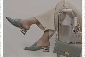 高跟鞋不兴了，适合春夏的5款鞋子，舒适时髦还不累脚图片