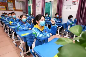 室内广播操 “舞动”好心情图片