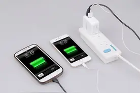 手机充电一整晚对电池有损害吗？来看看手机厂商怎么说图片