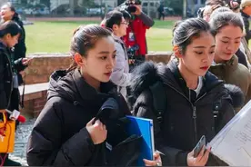 高考700分学霸总数超千人，河南人数高居第二，山东却垫底？图片