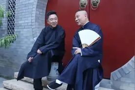 相处4天就表白，一爱就是22年，将初恋娶回家的于谦深情又专情图片