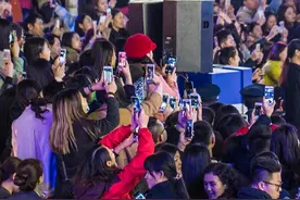 为何要整治娱乐圈？这3个怪象把民众都带偏了，必须整治图片