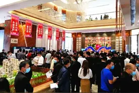 逆势热销！青秀千亩大盘领秀前城，成了“现象级爆款”！图片