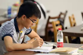 教师资格证不是谁都能考，教育部通知，这五类人没有报考资格图片