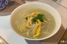 岳阳银鱼蛋皮粉|一碗一旦错过，要等十年才能吃到的米粉图片