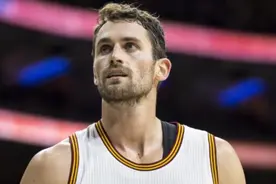 一打季后赛就拉胯的5位球星，西蒙斯不敢投，乐福越来越软图片