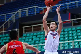 CBA选秀大赢家！广州龙狮半数主力是状元和榜眼，进季后赛希望大图片