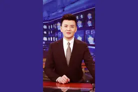 《新闻联播》著名主播严於信：生活中的好儿子好丈夫，爱老家陕西图片