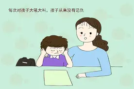 孩子被吼后为何很快就和妈妈亲热，他不记仇？真相既心酸又治愈图片