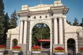 北大和清华谁才是中国第一大学？看两校在全国31省份录取线就知道图片