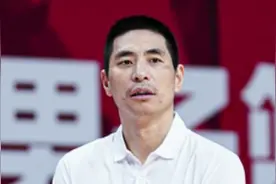 CBA第二个下课主帅诞生！朱世龙第5次上位，难怪王哲林闹着要离开图片
