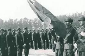 七律、敬献拓荒者（三至五）图片