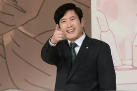韩51岁金元海确诊新冠，曾出演多部大热韩剧，《信号》里也有他图片