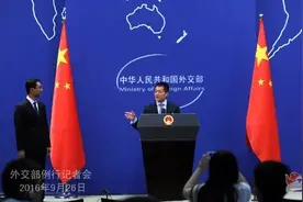 四年主持近400场记者会，外交部发言人耿爽卸任图片