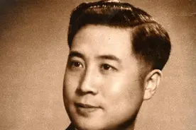 传奇特工，从事18年地下工作，一路干到少将，骗过军统头子戴笠图片