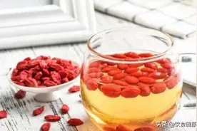 枸杞泡水时，最好不要犯这些错误，多数人不清楚，喝了或许白喝图片
