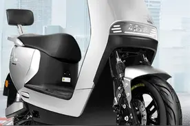 五羊M9S电动车评测：搭载72V35Ah电池，续航160km图片