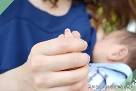 医生角度提示[婴儿神经运动发育的异常发育征象]（两个月婴儿篇）图片