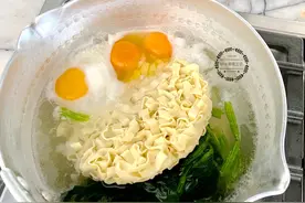 泡面别再背锅了！这5种才是真正的“垃圾食品”，常吃对身体无益图片