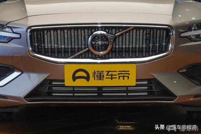 或为最美旅行车？实拍全新沃尔沃V60，33.99万元起售