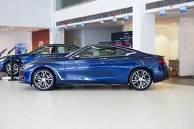 2021款个性双门跑车Q60 S 3.0T双涡轮增压图片