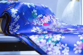 揭秘香云纱，一件被低估的永恒珍宝，终于知道它为什么那么昂贵图片