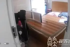 游戏瘾没过够，辍学初中生在家摔碗筷、砸电视、扔手机、烧东西图片