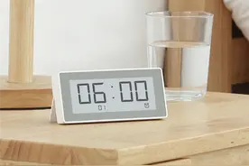 小米有品上架时钟新品：功能全面，支持智能连接图片